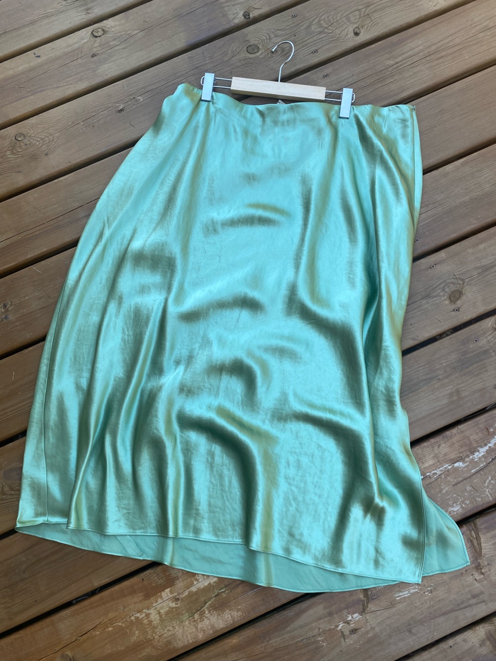 VINCE green satin slit midi skirt size XXL